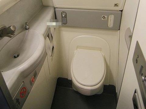 飞机厕所门怎么开