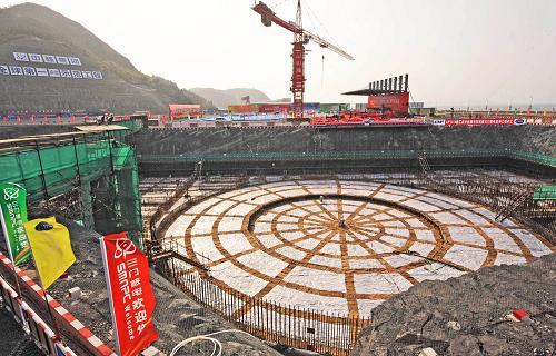 La construction de la centrale de Sanmen dans le Zhejiang a commencé le 19 avril. 1