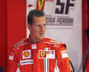 Der siebenfache deutsche Formal-1-Weltmeister Michael Schumacher will ins Cockpit zurückkehren, und den schwer verletzten Felipe Massa bei Ferrari abzul?sen. Dies gab der italienische Rennstall am Mittwoch auf seiner Webseite bekannt.