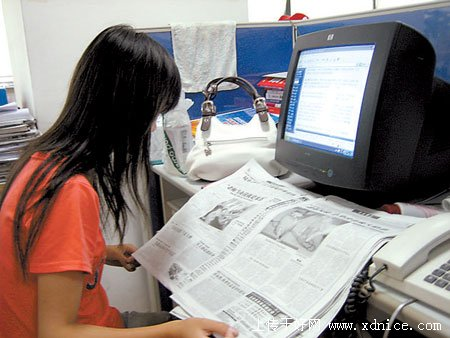 Chinesische Unternehmen machen ausländischen Unternehmen wie Microsoft oder IBM den Rang streitig: Eine Umfrage unter chinesischen Hochschulabsolventen über ihre Wahl des Arbeitgebers lässt erstmals nach sieben Jahren staatseigene Unternehmen an die Spitze treten.