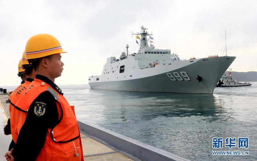 中国海軍4艦艇、遠洋巡回訓練に向け出港