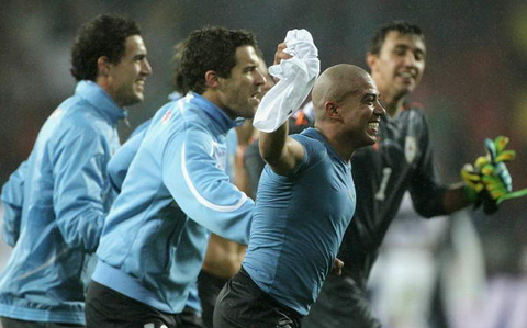 Uruguay vence República de Corea cuartos final mundial 2010 6