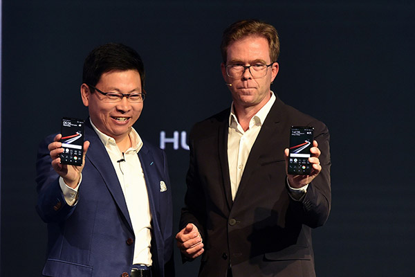 Huawei apuesta por el Mate 10 para competir con Apple