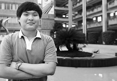 Liu Ruoxi, a 17-year-old high school student in Shenzhen, declares his intention to take part in elections for the local legislature.