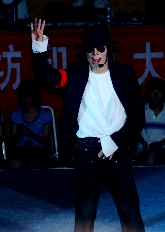 File photo: Wang Jie Jackson, a Chinese imitator of Michael Jackson