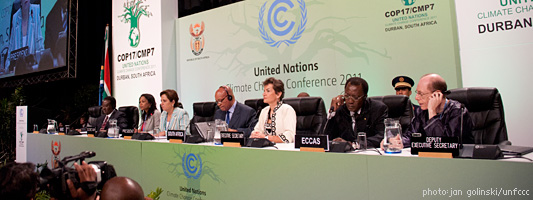 A welcoming ceremony was held at the start of the UN Climate Change Conferenc. [UNFCCC]