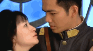 肤白貌美70后童颜巨乳李小冉 zuo成了网红?