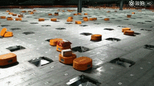 外媒：中国人开始用智能机器人送快递了