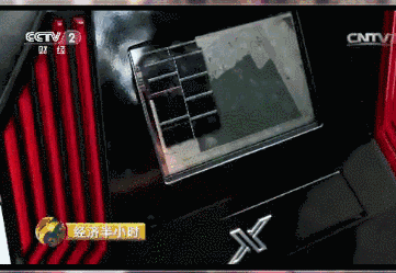 外媒：中国人开始用智能机器人送快递了