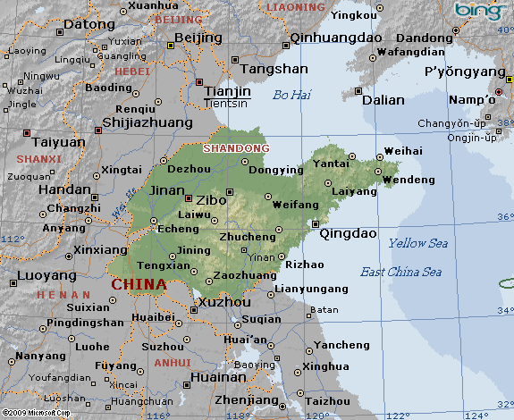 Shāndōng (chin. 山東 / 山东), im Deutschen manchmal auch Schantung geschrieben, ist eine Provinz an der chinesischen Ostküste. Shandong liegt am Unterlauf des Gelben Flusses (Huang He). Nachbarprovinzen sind Anhui, Hebei, Henan und Jiangsu.