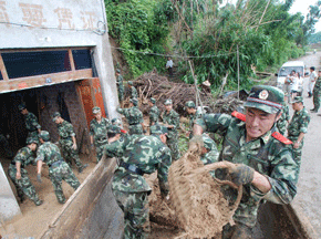 People in typhoon-hit areas start reconstruction in E China