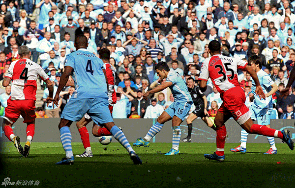 Aguero blasts home to seal the 3-2 victory that made City champions after a 44-year wait.