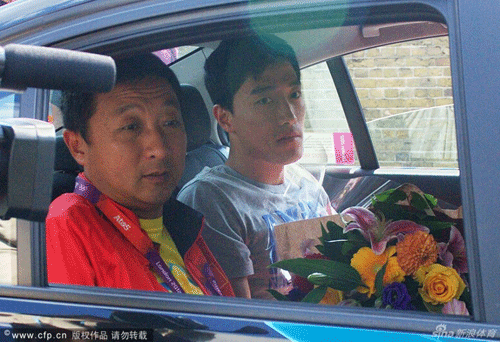  Liu Xiang arrived at Wellington hospital for surgery.