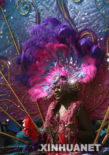 英国一年一度的伦敦西区诺丁山狂欢节是欧洲范围内规模最大的狂欢节，也是仅次于巴西里约热内卢狂欢节的世界第二大狂欢节。
