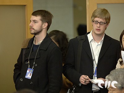 全国政协经济界别就《政府工作报告》举行小组