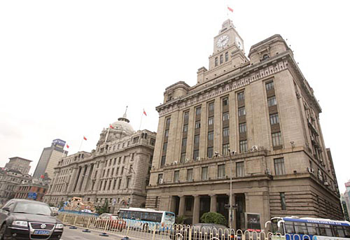月25日，上海外灘海關大鐘重新運作。（來源：東方網）