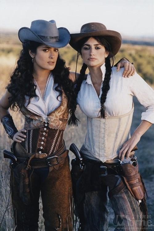 <em>姐妹情深 电影</em>中绝色诱人的双生姐妹花(组图) 