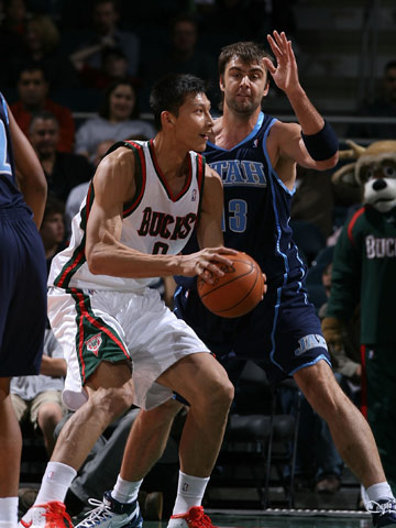 图说易建联征战NBA之路 号码三变 扬威密城