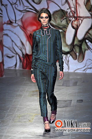 Prada08街头涂鸦装组图