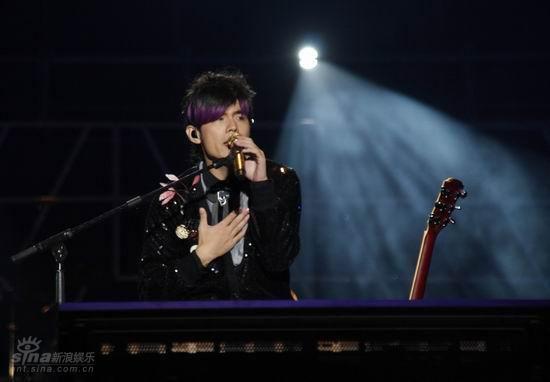 周杰伦上海开唱 十里洋场上演万种风情