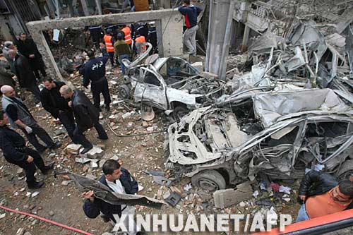 阿爾及利亞發生汽車炸彈爆炸造成50多人死亡