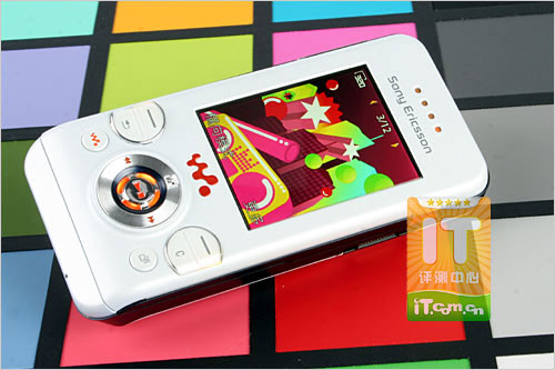 索尼爱立信 W580c
