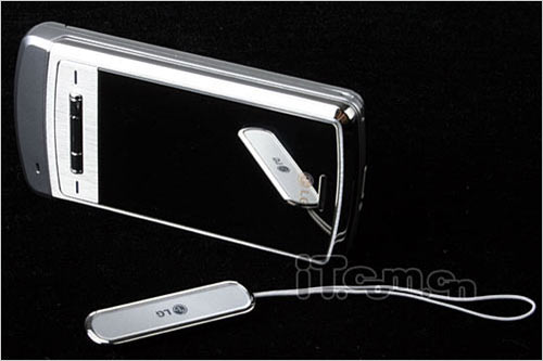 LG KG70 