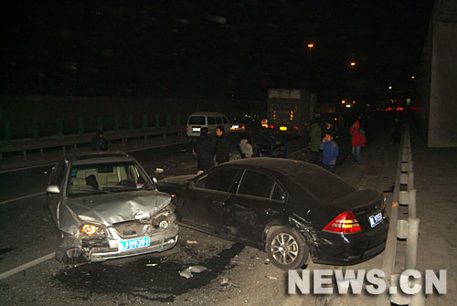 北京昨天发生的车祸图片
