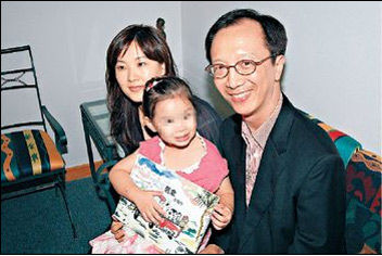 伏明霞三度怀孕 梁锦松送过亿豪宅谢爱妻(图)