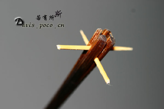 传统美味：实拍新年妈妈做糯米松糕全过程