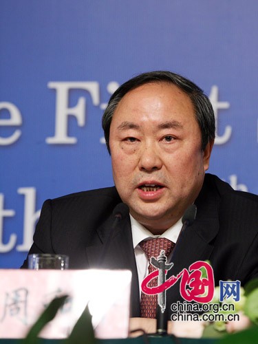 全国政协委员、文化部副部长周和平回答提问 中国网 赵娜