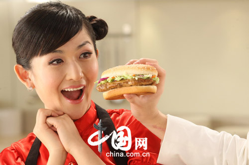谢娜再度牵手麦当劳尽享麻辣国际时尚新体验
