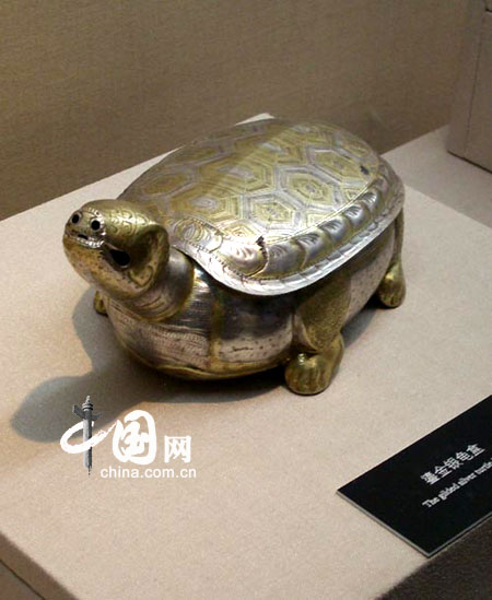 全国网络媒体陕西行记者参观宝鸡法门寺