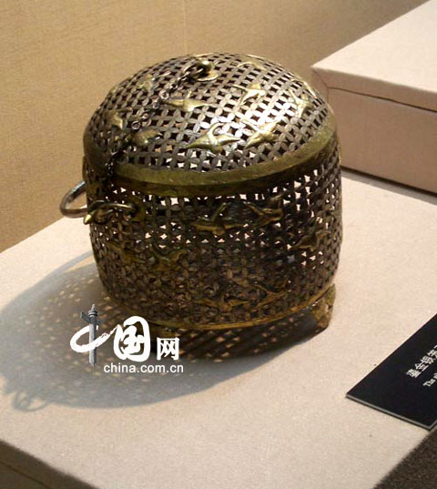 全国网络媒体陕西行记者参观宝鸡法门寺