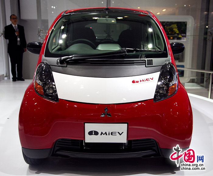 菱新一代环保型电动汽车“i MiEV”