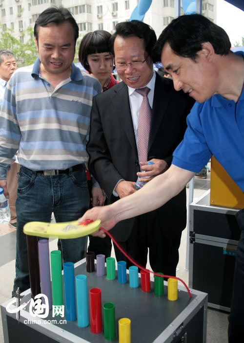 “北京科技动感大本营”走进北京普通社区
