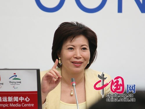 王惠回答记者提问 王惠回答记者提问