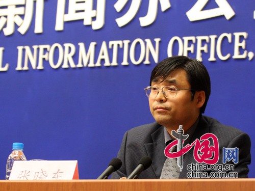 中国地震台网中心副主任、研究员张晓东