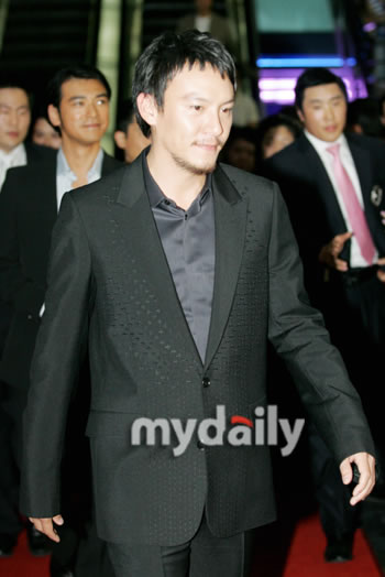 图文：《赤壁》韩国VIP首映--主演张震到场