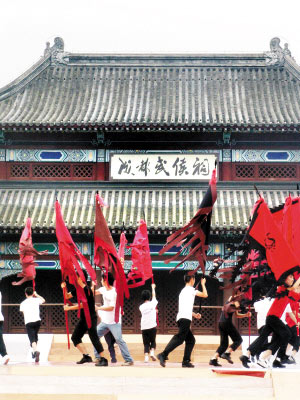 《赤壁》今成都首映武侯祠搭建豪华舞台(图)