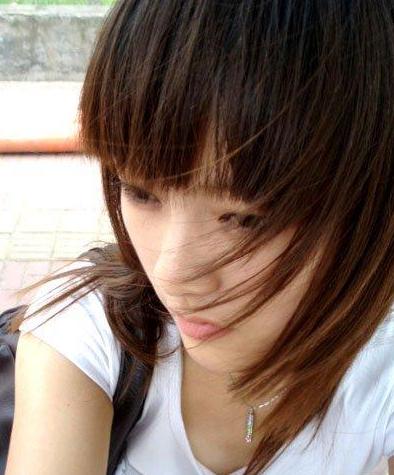 90后网络美女自拍