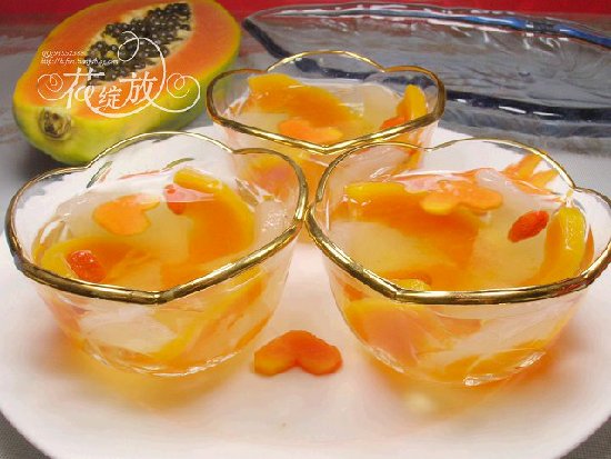 爽口解暑美容丰胸：夏天清凉的木瓜炖梨
