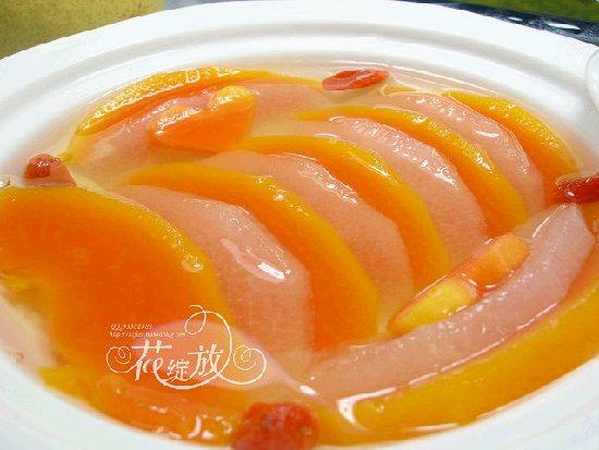爽口解暑美容丰胸：夏天清凉的木瓜炖梨