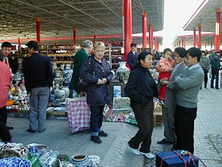 文房四宝瓷器木器 潘家园古玩市场