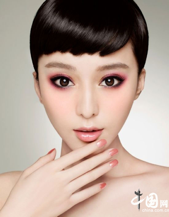 “广告女王”范冰冰代言产品逾四十家