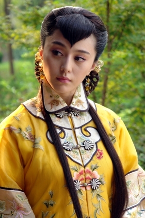 《胭脂雪》：零落成泥碾作尘 只有香如故
