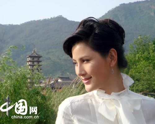 李婉僮主演谍战大戏 变身旧上海电影明星