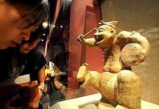 中国55家博物馆镇馆之宝齐聚首博[组图]