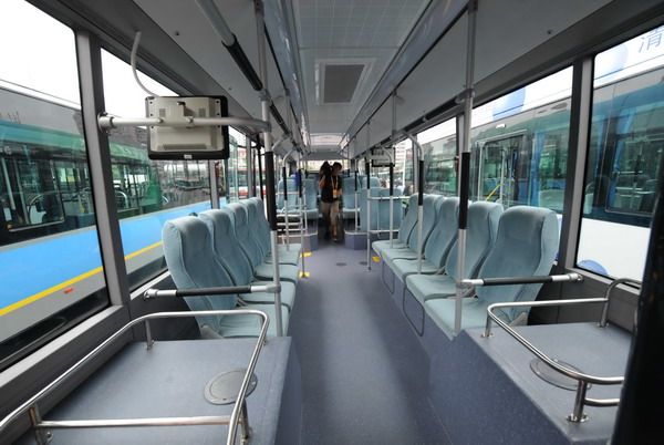 北京公交车座位图片