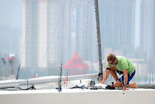 各国运动员积极备战奥帆赛